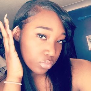 Meet your Posher, Kelis